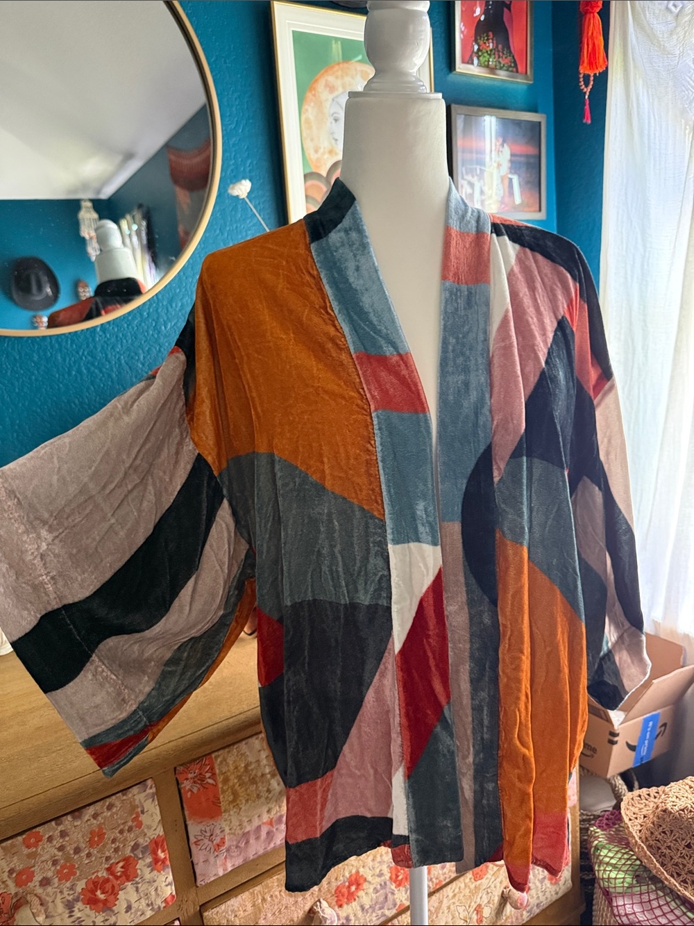 ⭐️Squeak Australia velvet kimono⭐️